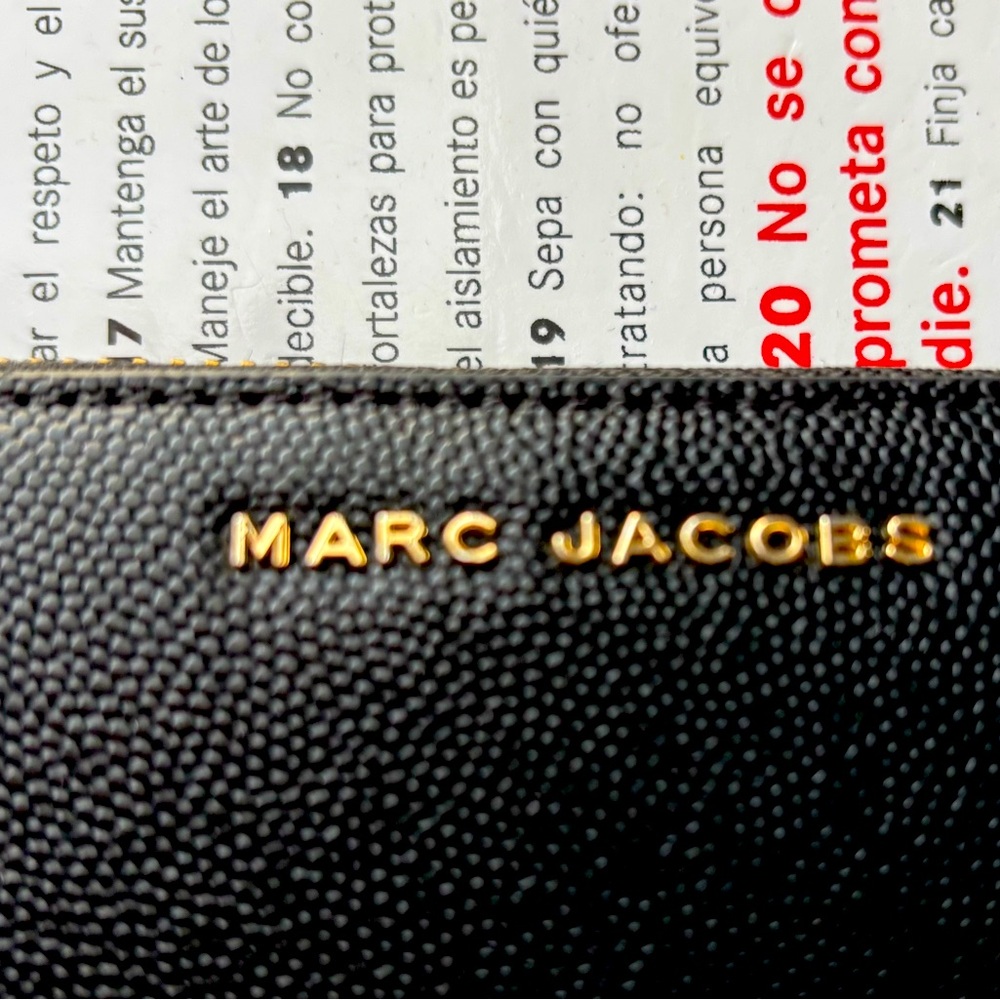 Marc Jacobs black women wallet
